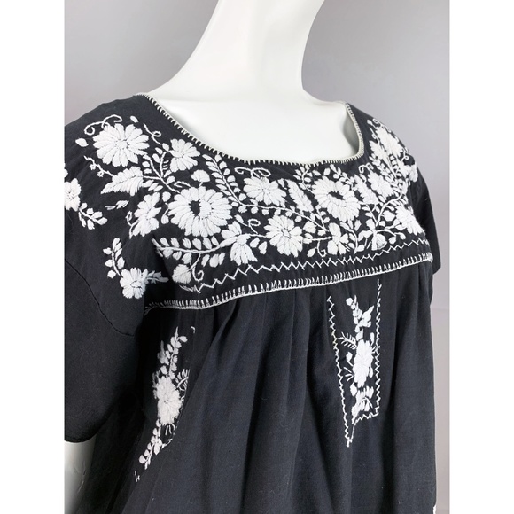 OS 2XL Vintage 70s Mexican Embroidered Mini Dress - Picture 6 of 8